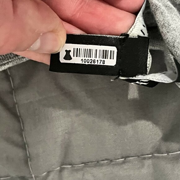 Isabella Oliver Maternity Long Sleeve Scoop Neck Gold Star Tee - Abstract - Gray - Picture 4 of 4